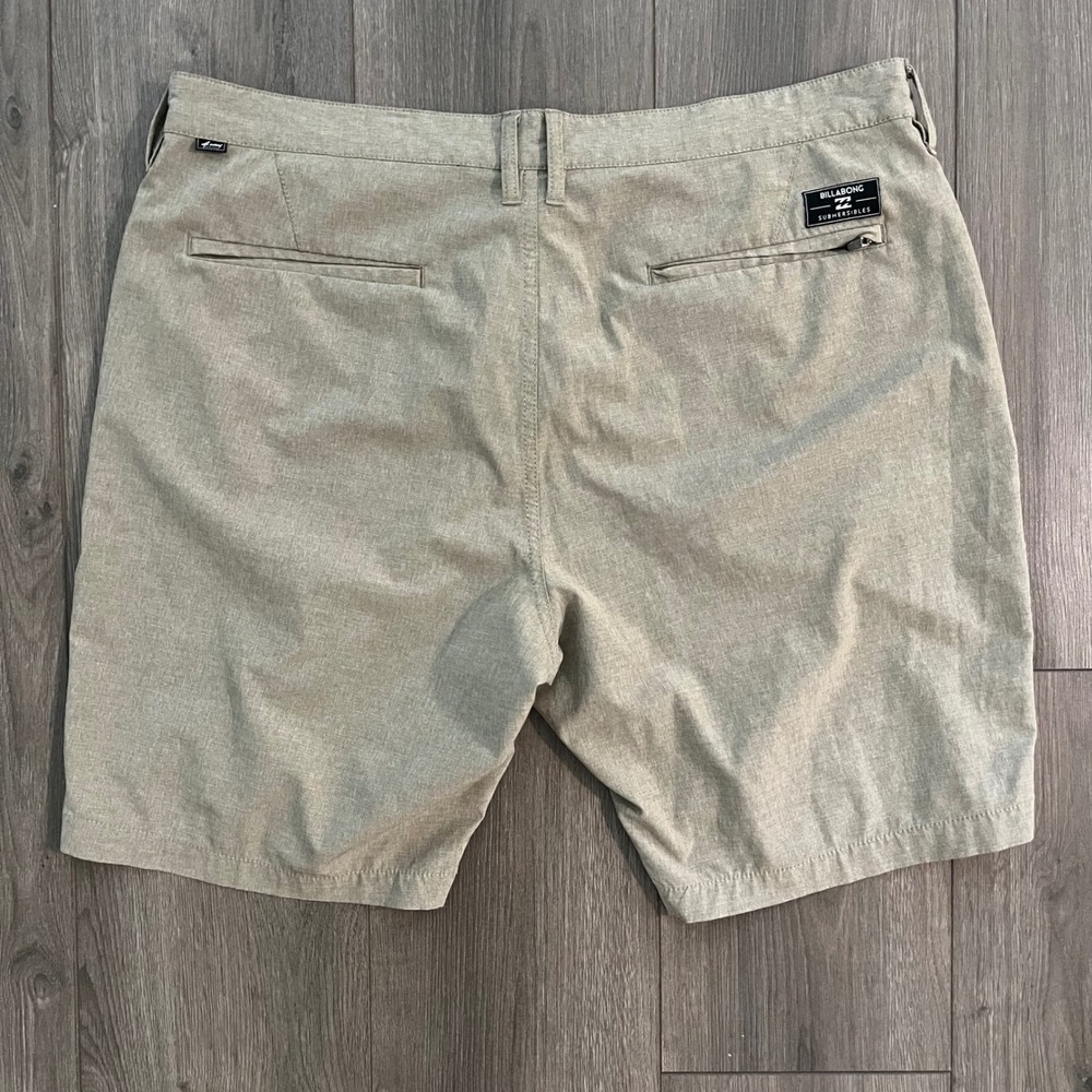 Billabong Crossfire Submersibles Hybrid Shorts Mens 36 Khaki Tan Stretch Chino - Picture 2 of 9